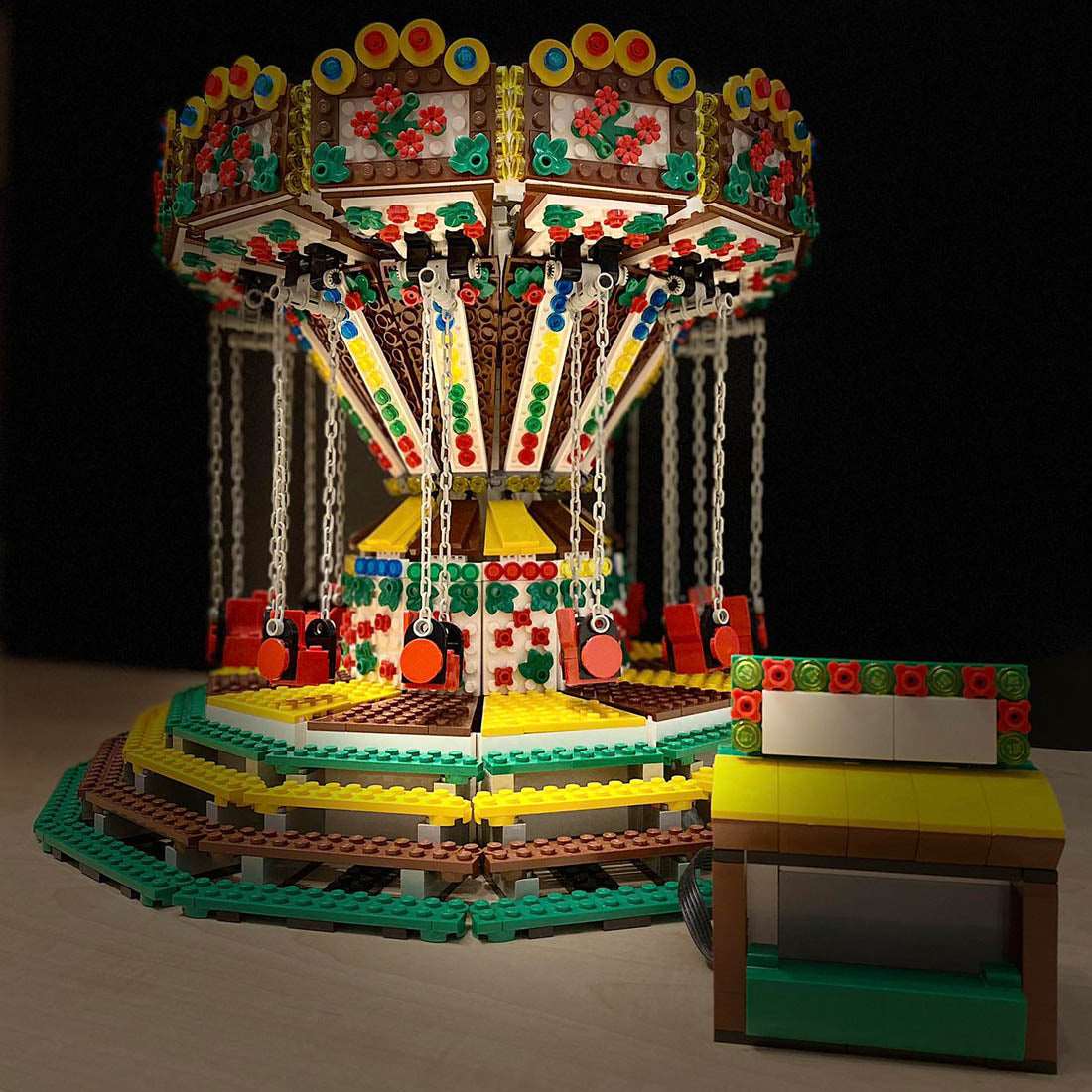 MOC Chained Carousel Klemmbausteine - LesDiy - Klemmbausteine